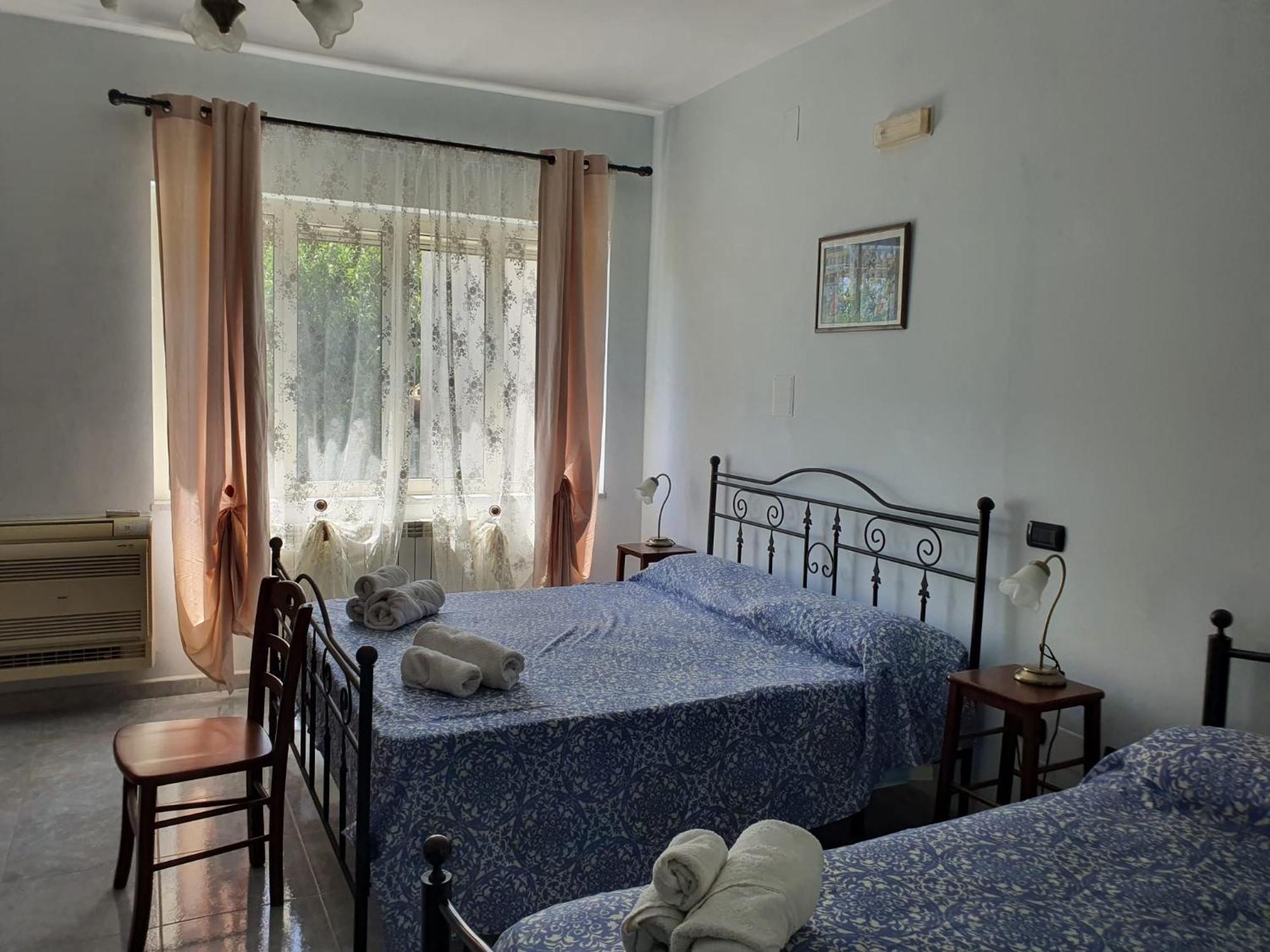 Libro Di Sogni - B&B Letterario Caserta Vecchia Exteriér fotografie